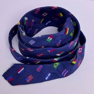 Vintage Chipp Silk Tie Navy Blue‎ w/ International Flags 2.63"x55.13" Unique